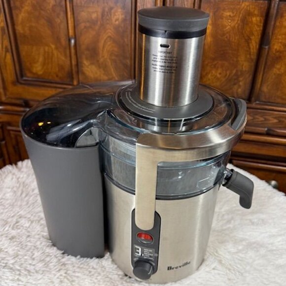 NWOT Breville BJE510XL Juice Fountain Multi-Speed 900-Watt Juicer - Picture 6 of 16